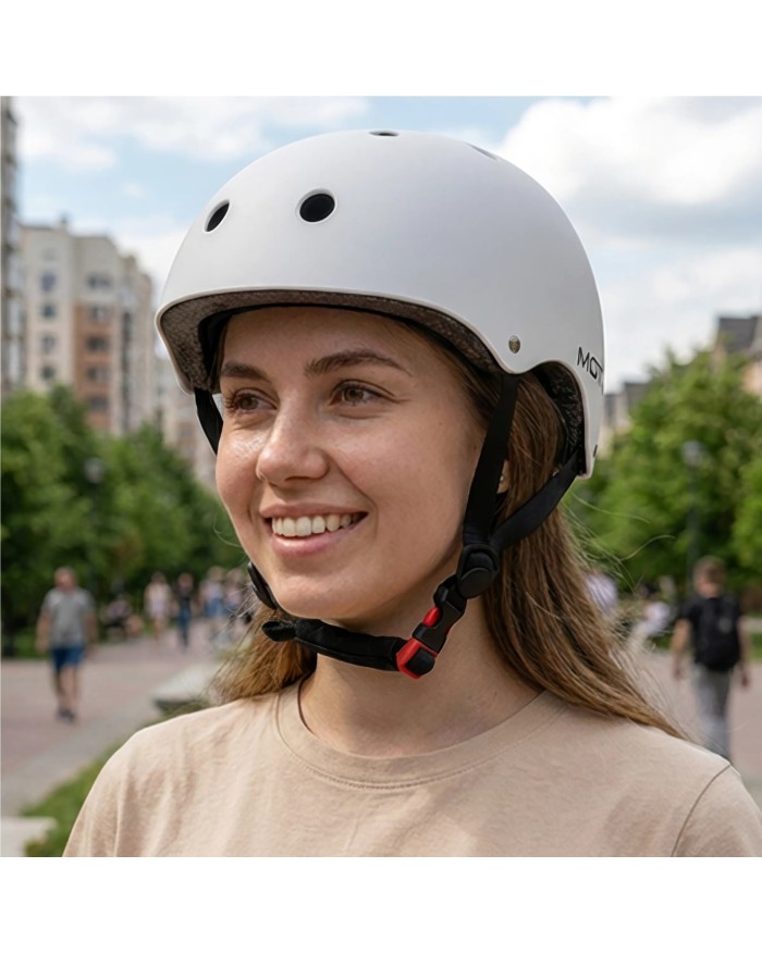 Regulowany kask MOTUS biały r. L na rower, hulajnogę elektryczną
