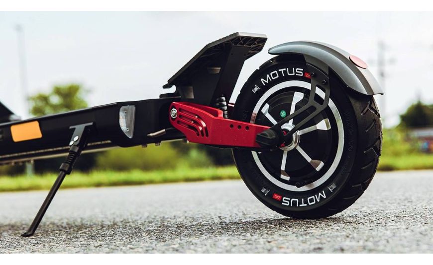 Prawda i mity na temat hulajnóg elektrycznych